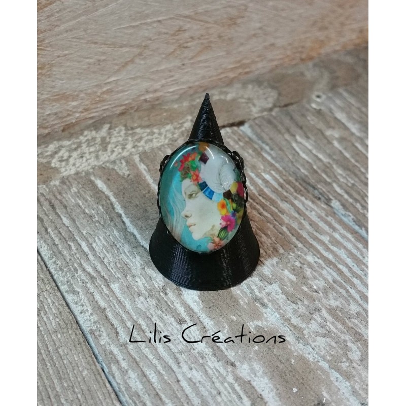 Bague "La femme" multicolore et noir