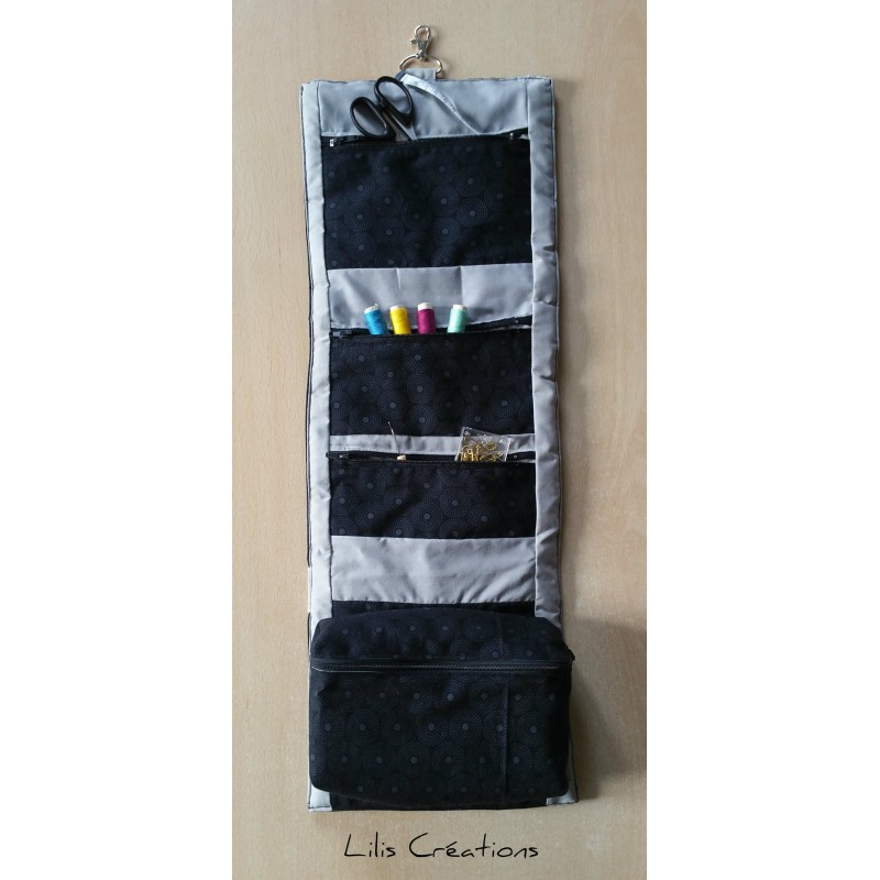 SUR COMMANDE / Grande trousse - pochette à compartiments personnalisable