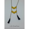 Collier sautoir bronze chevrons jaunes et pompons noirs